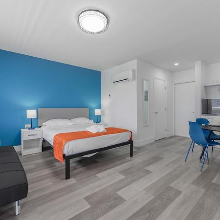 Ocean View Balcony With Pool & Parking -M42 Daire Hollywood Dış mekan fotoğraf