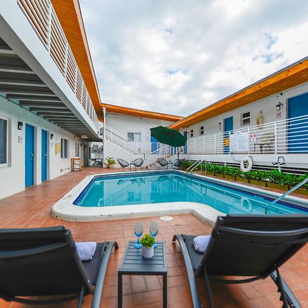 Ocean View Balcony With Pool & Parking -M42 Daire Hollywood Dış mekan fotoğraf