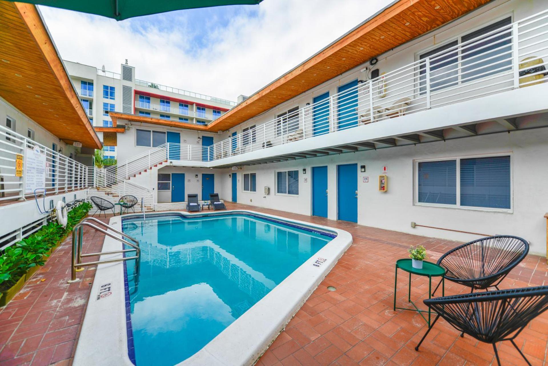 Ocean View Balcony With Pool & Parking -M42 Daire Hollywood Dış mekan fotoğraf